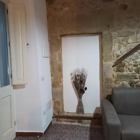 Piazza San Giorgio 3*