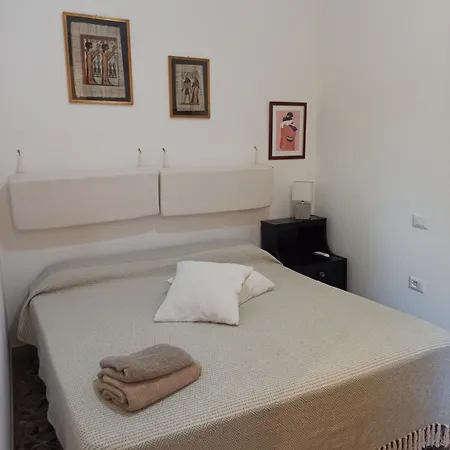 Piazza San Giorgio 3*