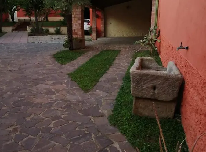 Piazza San Giorgio 3*